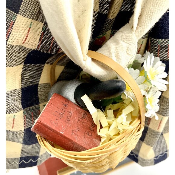Vintage Wooden Teacher Doll w/ Chalkboard, Basket Outfit, Straw Hat & Glass 1994 - Picture 10 of 12